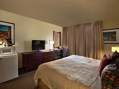 Howard Johnson Isla Verde Carolina Hotel